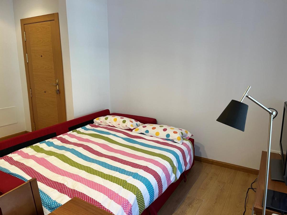 Apartamentosarturo Llanes Laplaza 2ºc מראה חיצוני תמונה