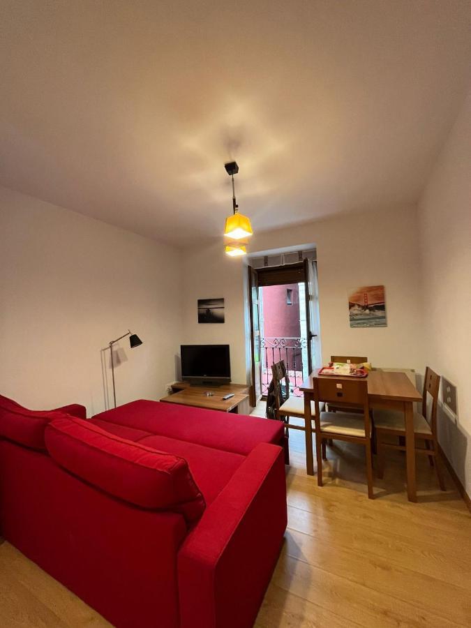 Apartamentosarturo Llanes Laplaza 2ºc מראה חיצוני תמונה
