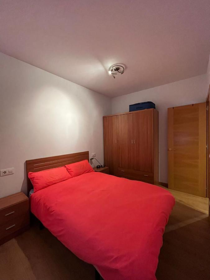 Apartamentosarturo Llanes Laplaza 2ºc מראה חיצוני תמונה