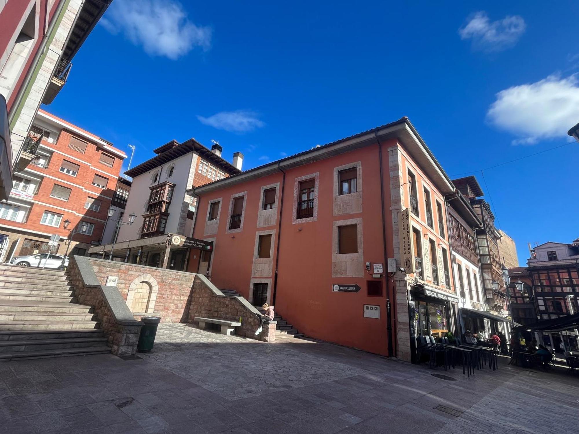 Apartamentosarturo Llanes Laplaza 2ºc מראה חיצוני תמונה